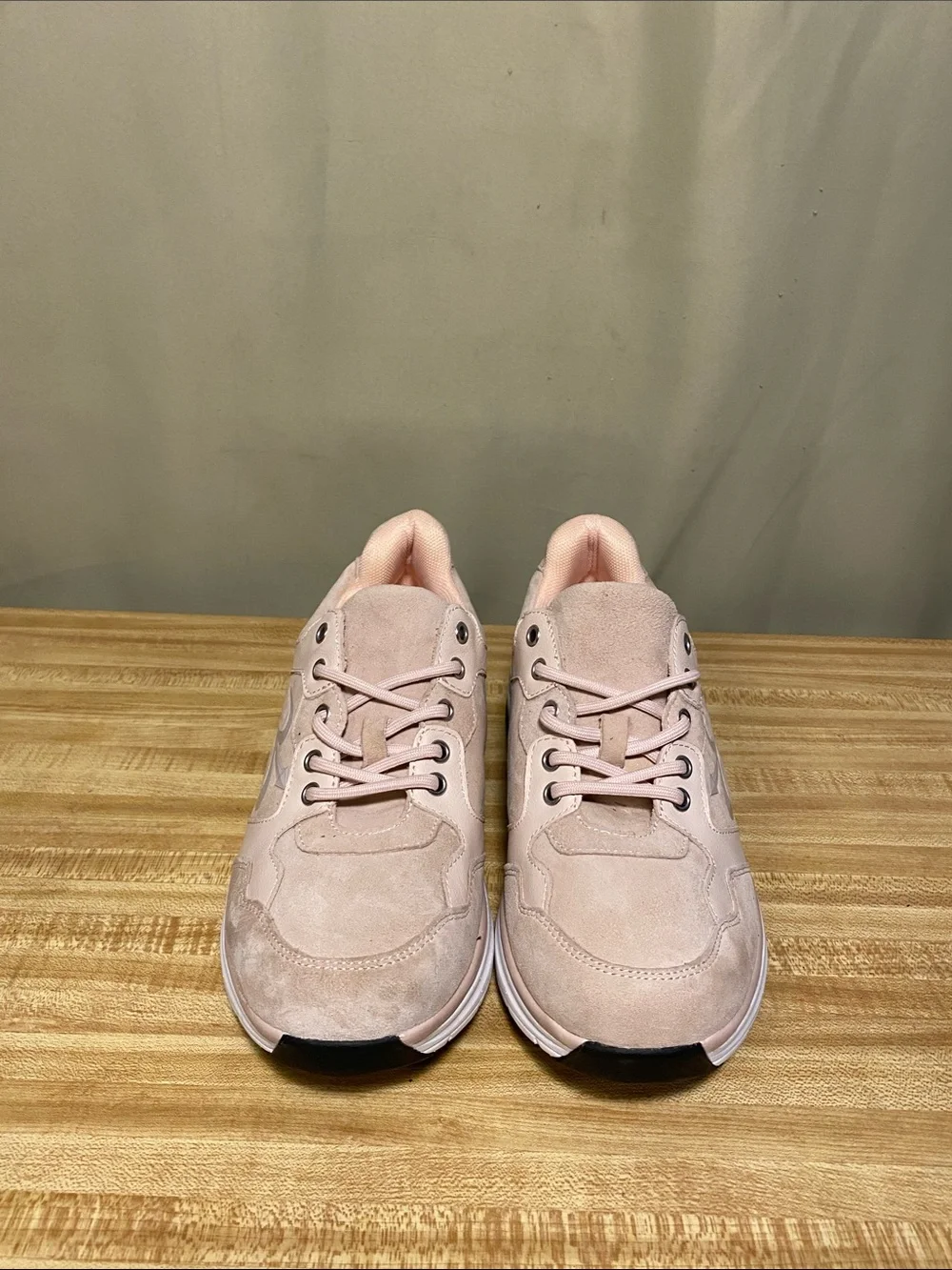 Gravity Defyer Women G-DEFY Silvanit Athletic Peach 8.5